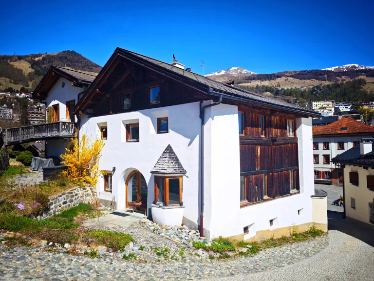 Plaz 71, Scuol